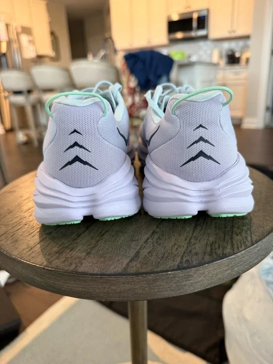 Hoka Rincon 3 - Picture 7 of 10